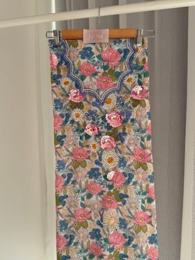 White Carnation (Cotton)