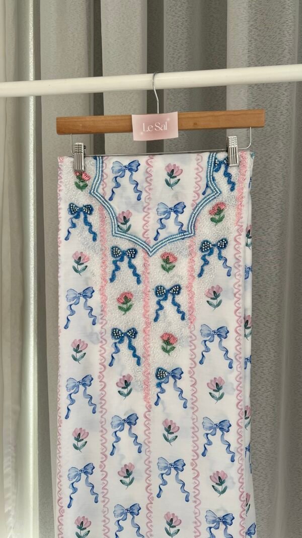 Bow Cotton
