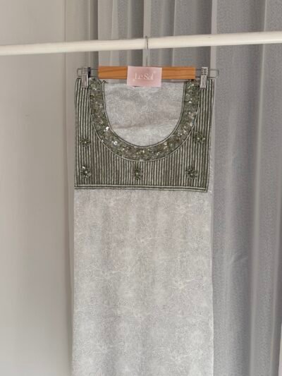 Gray (Silk)